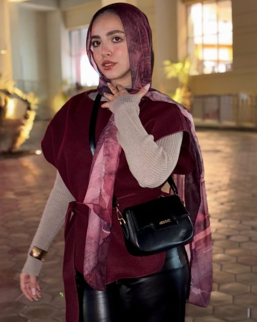 burgundy marble scarf - Image 3