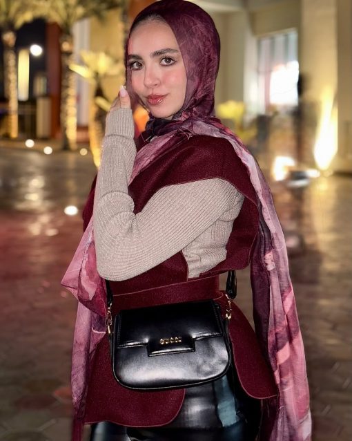 burgundy marble scarf