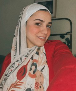 Alternative view of Nubian scarf